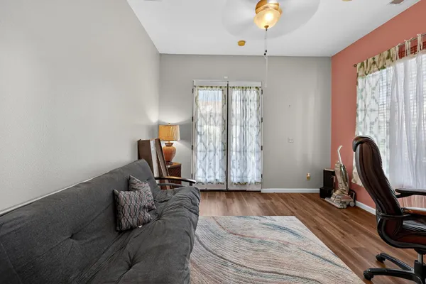 $629,000 | 8815 Laguna Drive, Chowchilla, CA 93610