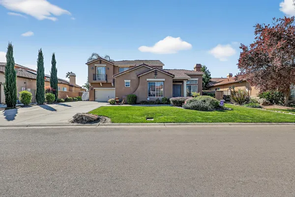 $629,000 | 8815 Laguna Drive, Chowchilla, CA 93610
