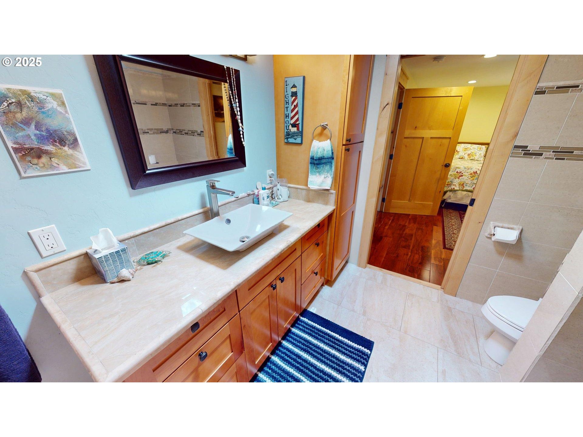 95800 Timber Hill Road Gold Beach, OR 97444 - Photo 15 of 47 Bathroom