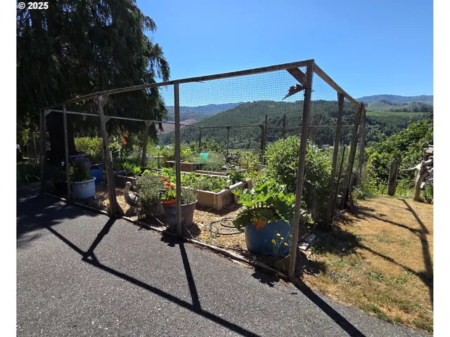 $625,000 | 95800 Timber Hill Road, Gold Beach, OR 97444