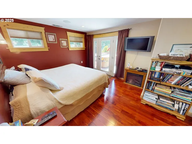 $625,000 | 95800 Timber Hill Road, Gold Beach, OR 97444