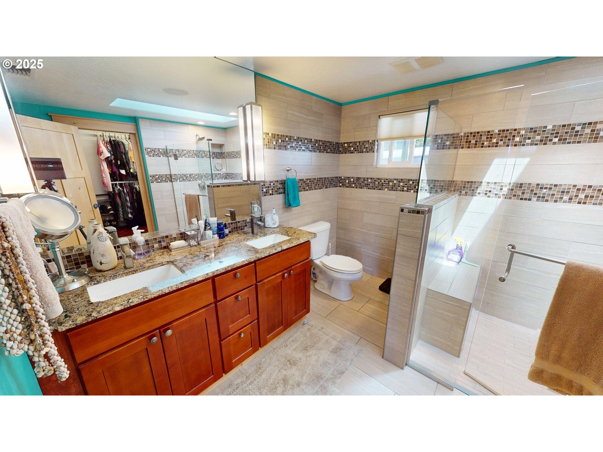 95800 Timber Hill Road Gold Beach, OR 97444 - Photo 29 of 47 Owner's Suite Bathroom