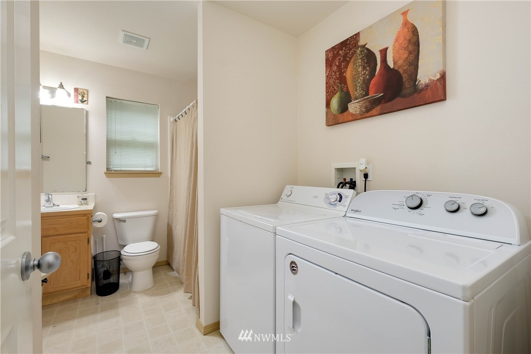 509 Northeast Riddell Road Bremerton, WA 98310 - Photo 29 of 34 Gallery Image 29