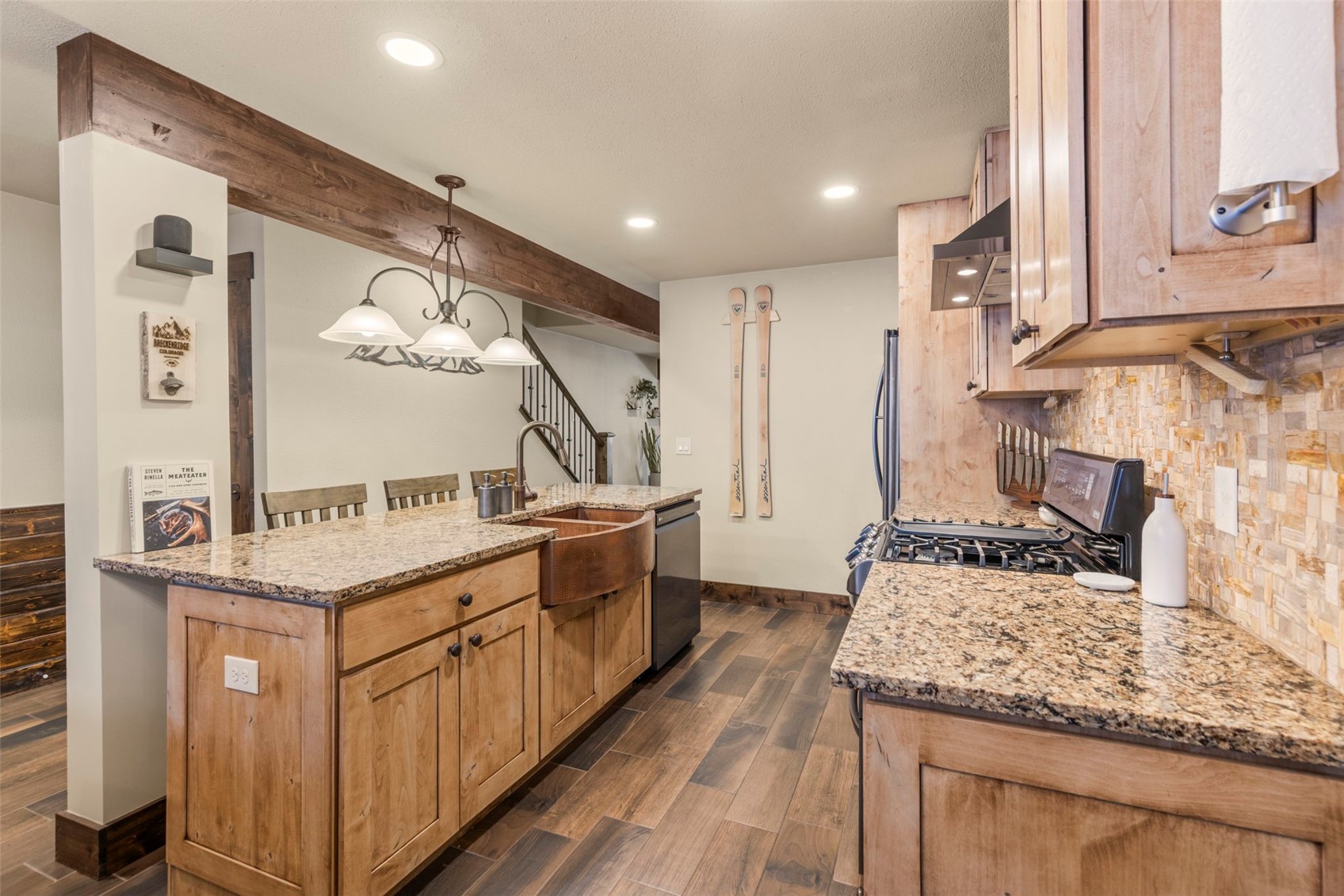 1014 Atlantic Lode, Unit 1014 Breckenridge, CO 80424 - Photo 5 of 28
