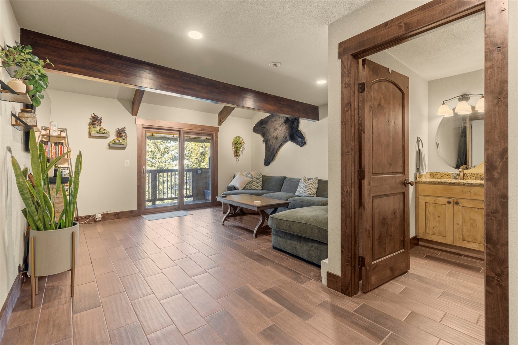 1014 Atlantic Lode, Unit 1014 Breckenridge, CO 80424 - Photo 7 of 28