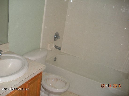 1173 Creeks Ridge Road Jacksonville, FL 32225 - Photo 4 of 7 hall bathroom