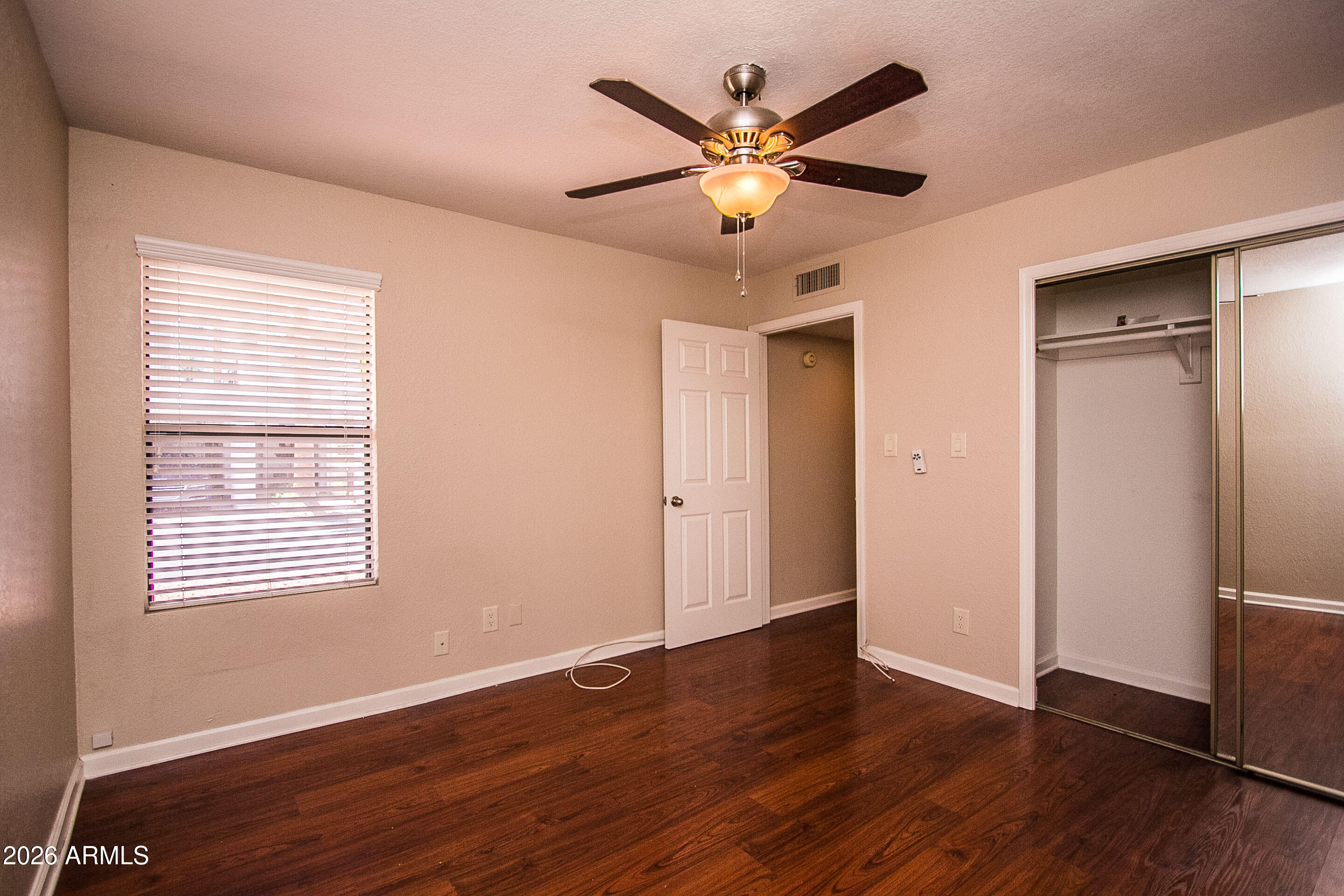 7755 East Thomas Road, Unit 18 Scottsdale, AZ 85251 - Photo 17 of 26 Guest bedroom 1