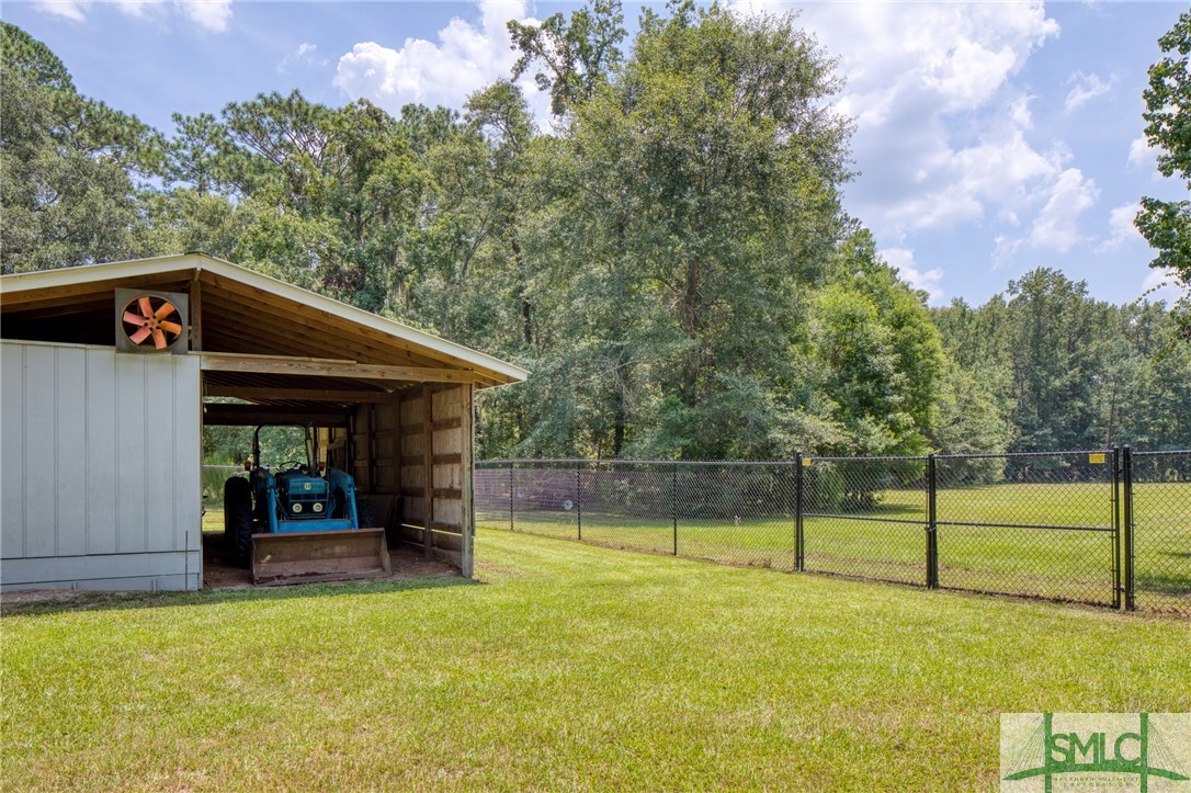 45 Perry Road Bloomingdale, GA 31302 - Photo 6 of 44 3 stall horse barn