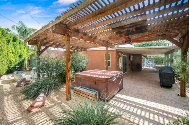 $875,000 | 45496 Garden Square, Palm Desert, CA 92260