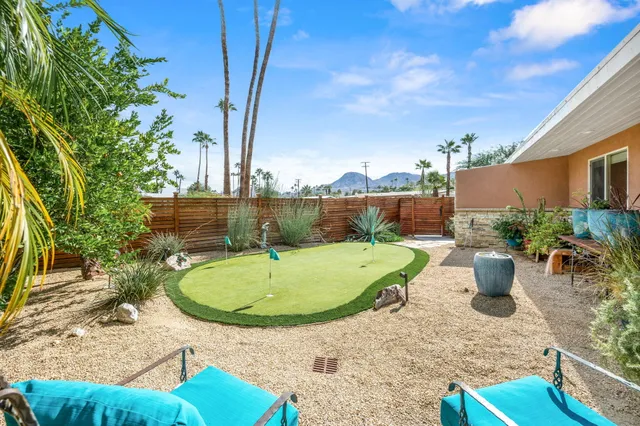 $875,000 | 45496 Garden Square, Palm Desert, CA 92260