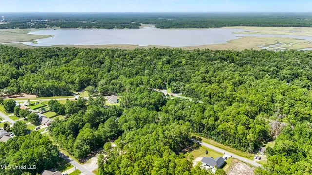 $10,000 | Lot 684 Sycamore Street, Ocean Springs, MS 39564
