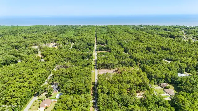 $10,000 | Lot 684 Sycamore Street, Ocean Springs, MS 39564