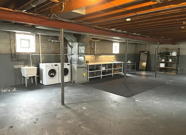 $208,000 | 856 Mackinaw Avenue, Calumet City, IL 60409