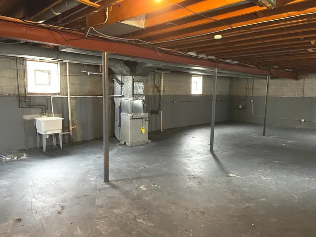 $208,000 | 856 Mackinaw Avenue, Calumet City, IL 60409