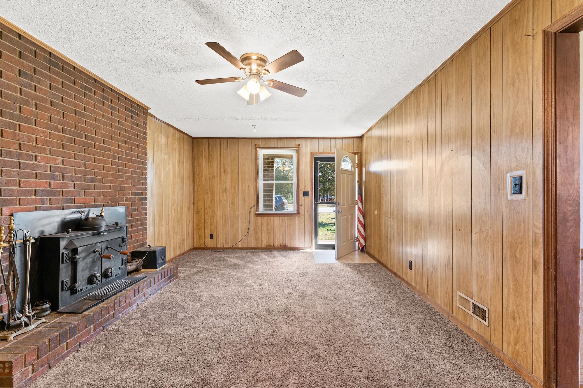 506 Duncan Reidville Road Duncan, SC 29334 - Photo 5 of 16