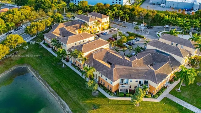 $415,000 | 10012 Northwest 7th Street, Unit 107, Miami, FL 33172