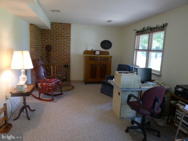2004 Pennwick Road Lancaster, PA 17601 - Photo 23 of 35