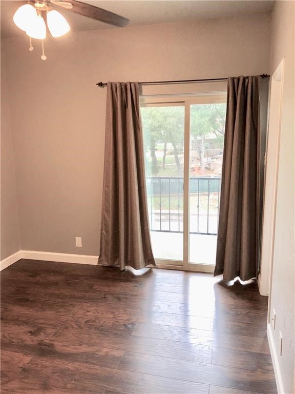 2414 Longview Street, Unit 303 Austin, TX 78705 - Photo 16 of 28