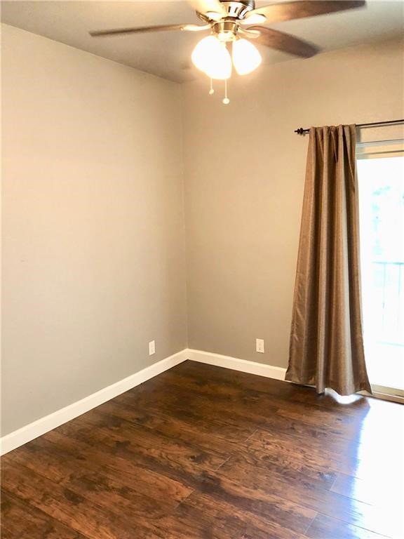 2414 Longview Street, Unit 303 Austin, TX 78705 - Photo 17 of 28