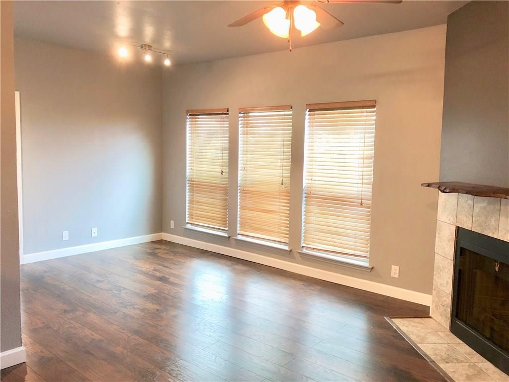 2414 Longview Street, Unit 303 Austin, TX 78705 - Photo 3 of 28