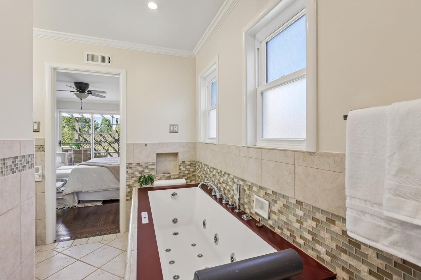 1512 Alturas Drive Burlingame, CA 94010 - Photo 18 of 45 Gallery Image 18