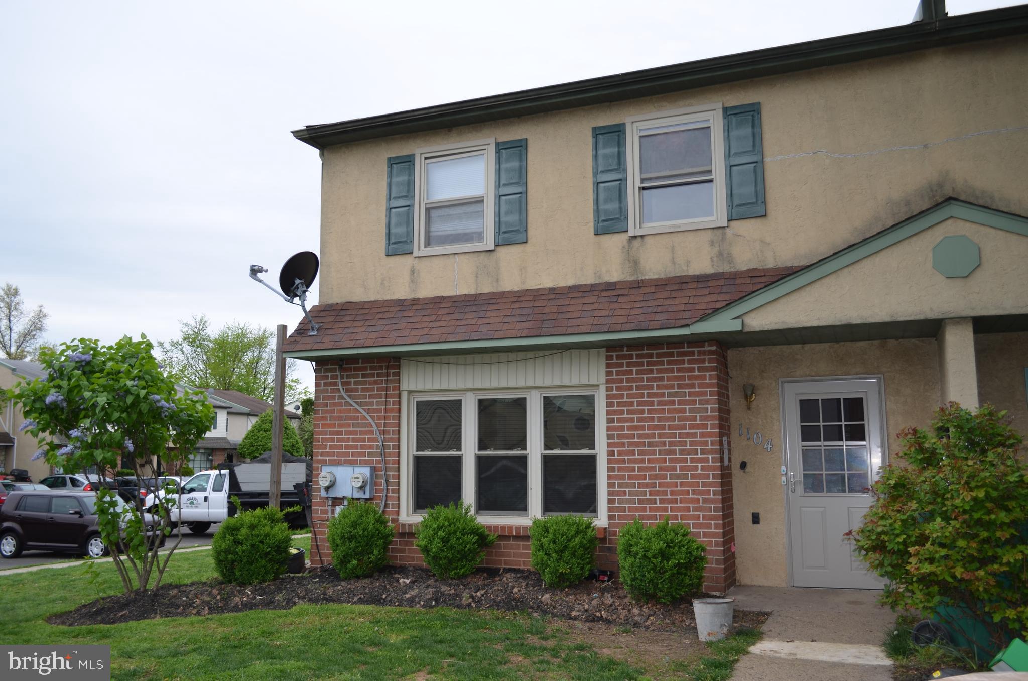 1104 Thomas Road Warrington, PA 18976 - Photo 1 of 27 Gallery Image 1