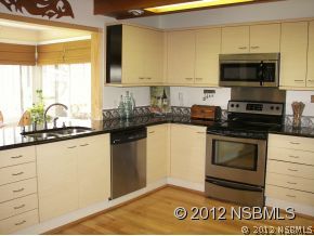114 Lincoln Road Edgewater, FL 32141 - Photo 4 of 24 Gallery Image 4