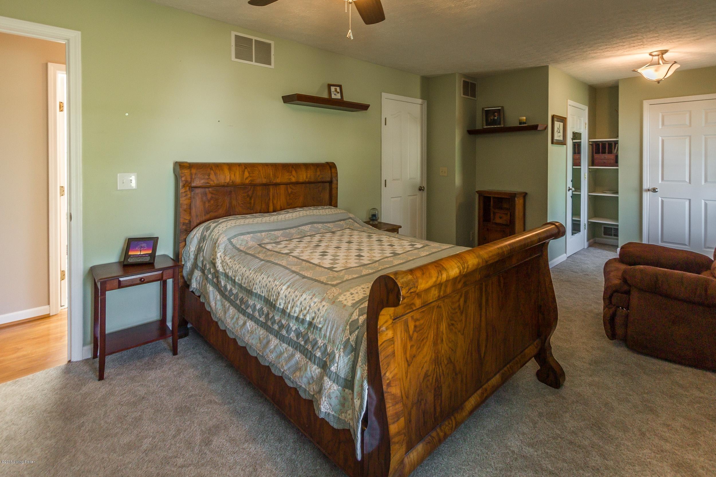 151 Stonepost Road Louisville, KY 40229 - Photo 34 of 46 28