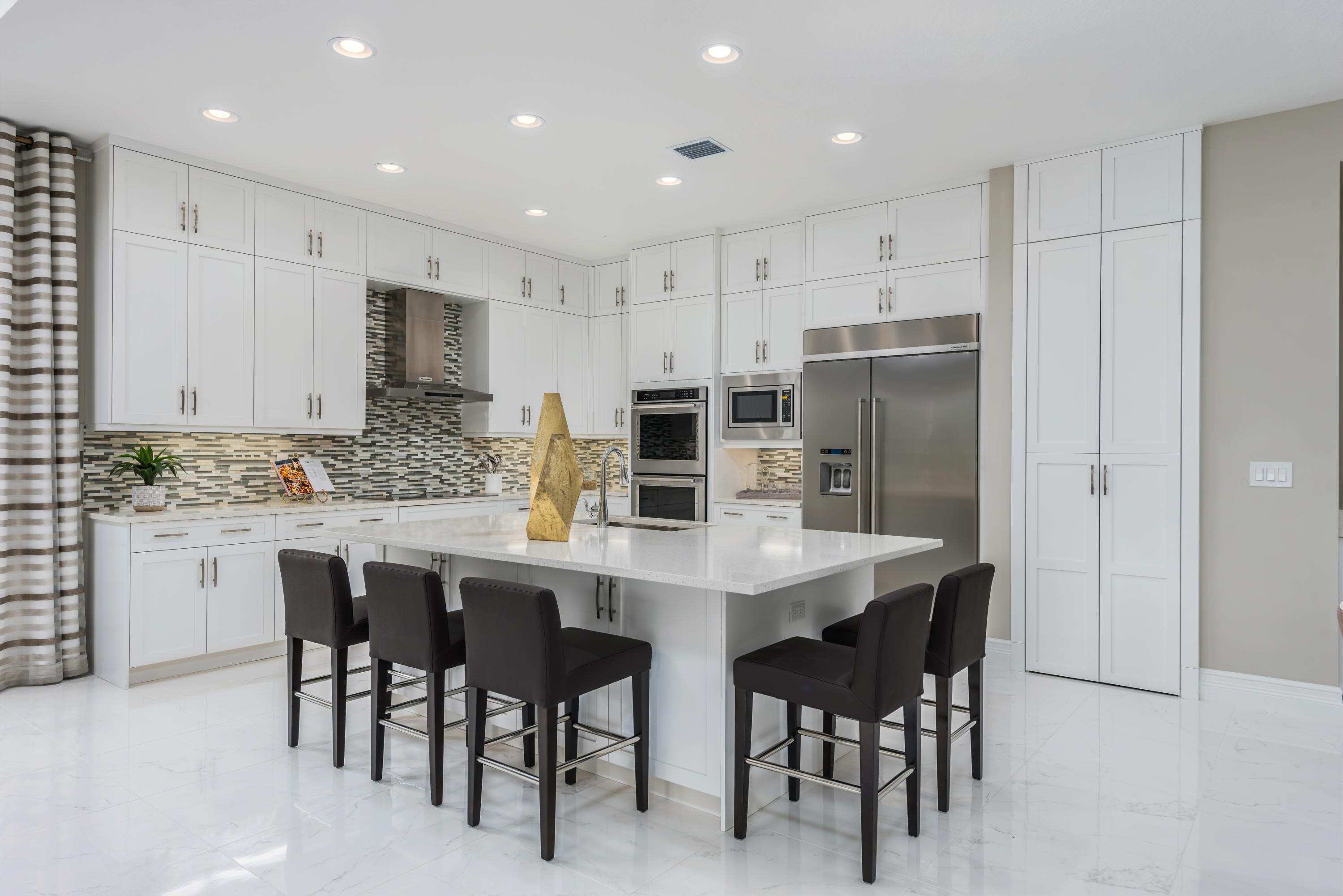 11816 Windy Frst Way Boca Raton, FL 33498 - Photo 4 of 17 Kitchen
