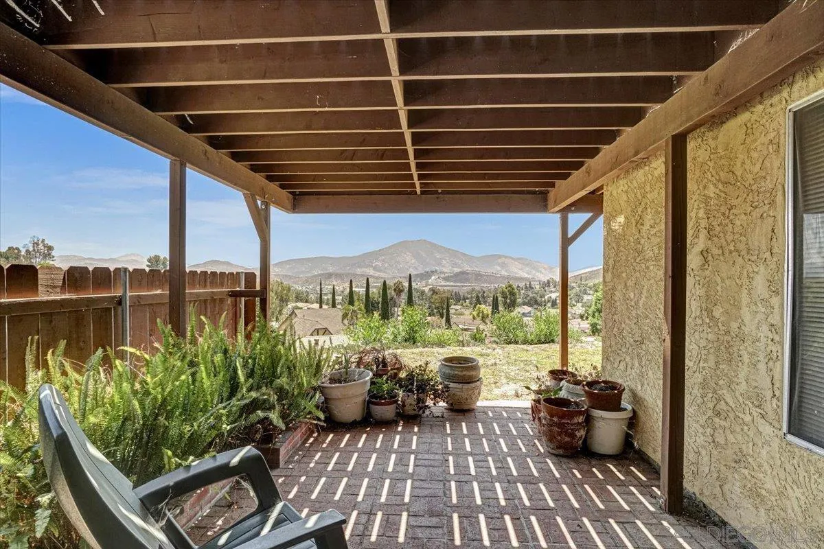3025 Highlands Way Spring Valley, CA 91977 - Photo 17 of 17 Gallery Image 17