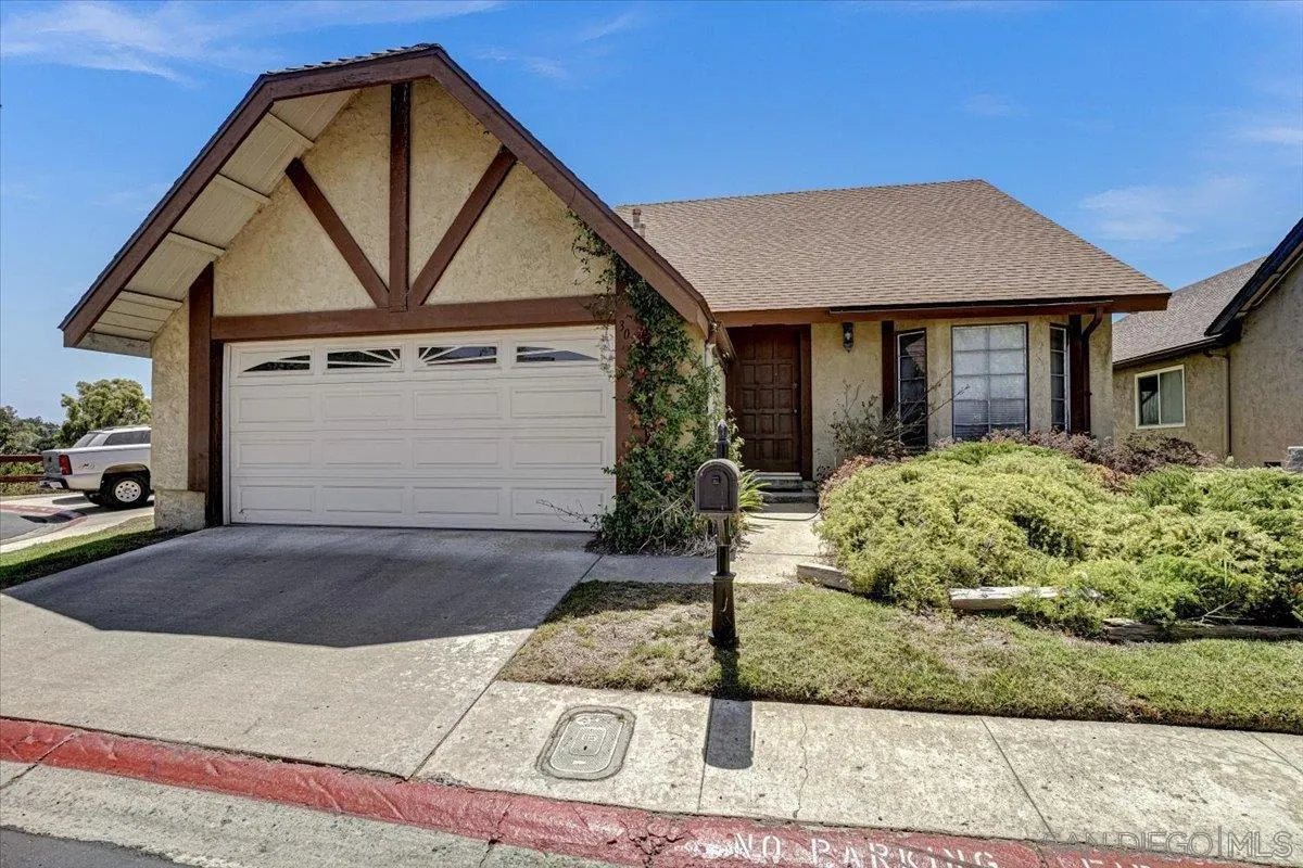 3025 Highlands Way Spring Valley, CA 91977 - Photo 2 of 17 Gallery Image 2