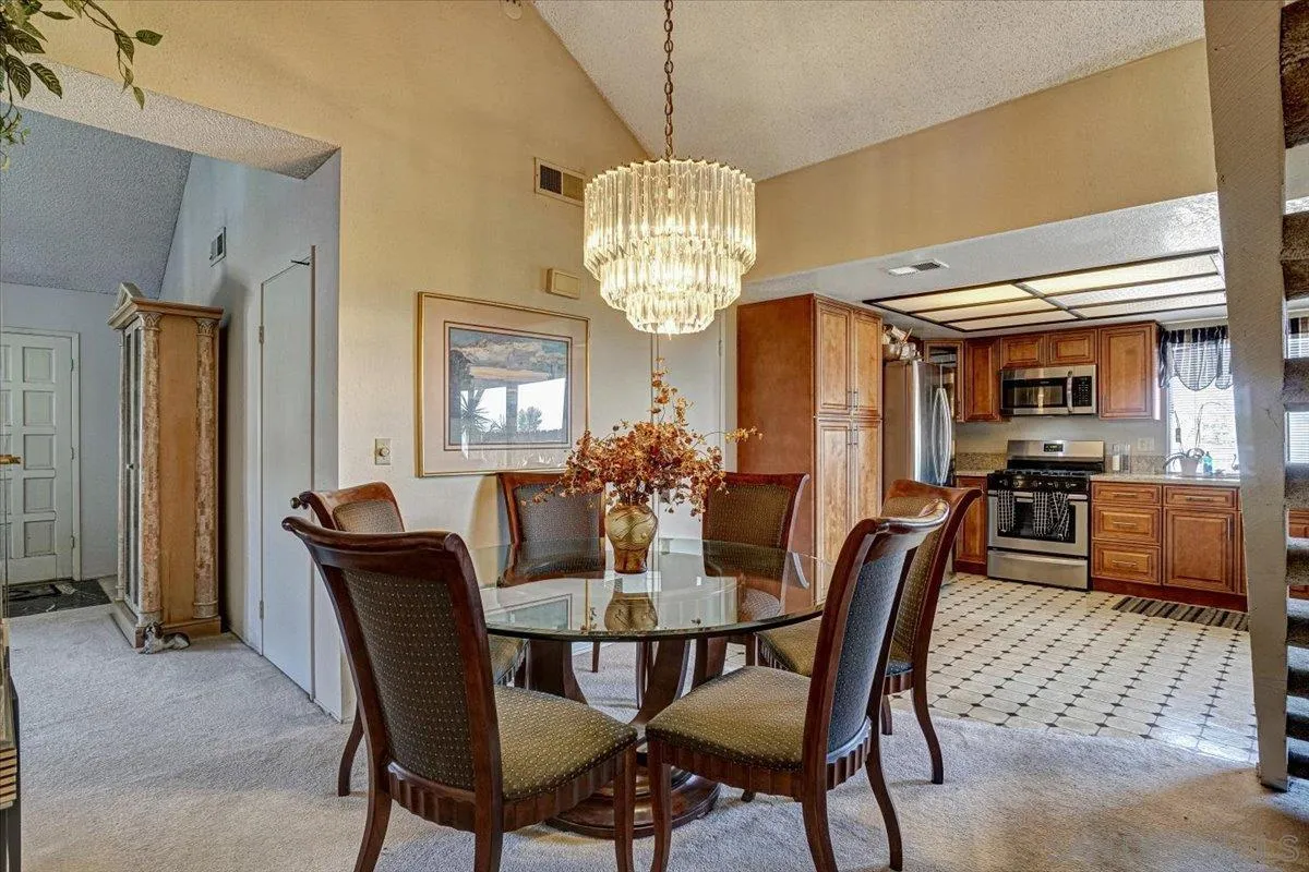 3025 Highlands Way Spring Valley, CA 91977 - Photo 8 of 17 Gallery Image 8