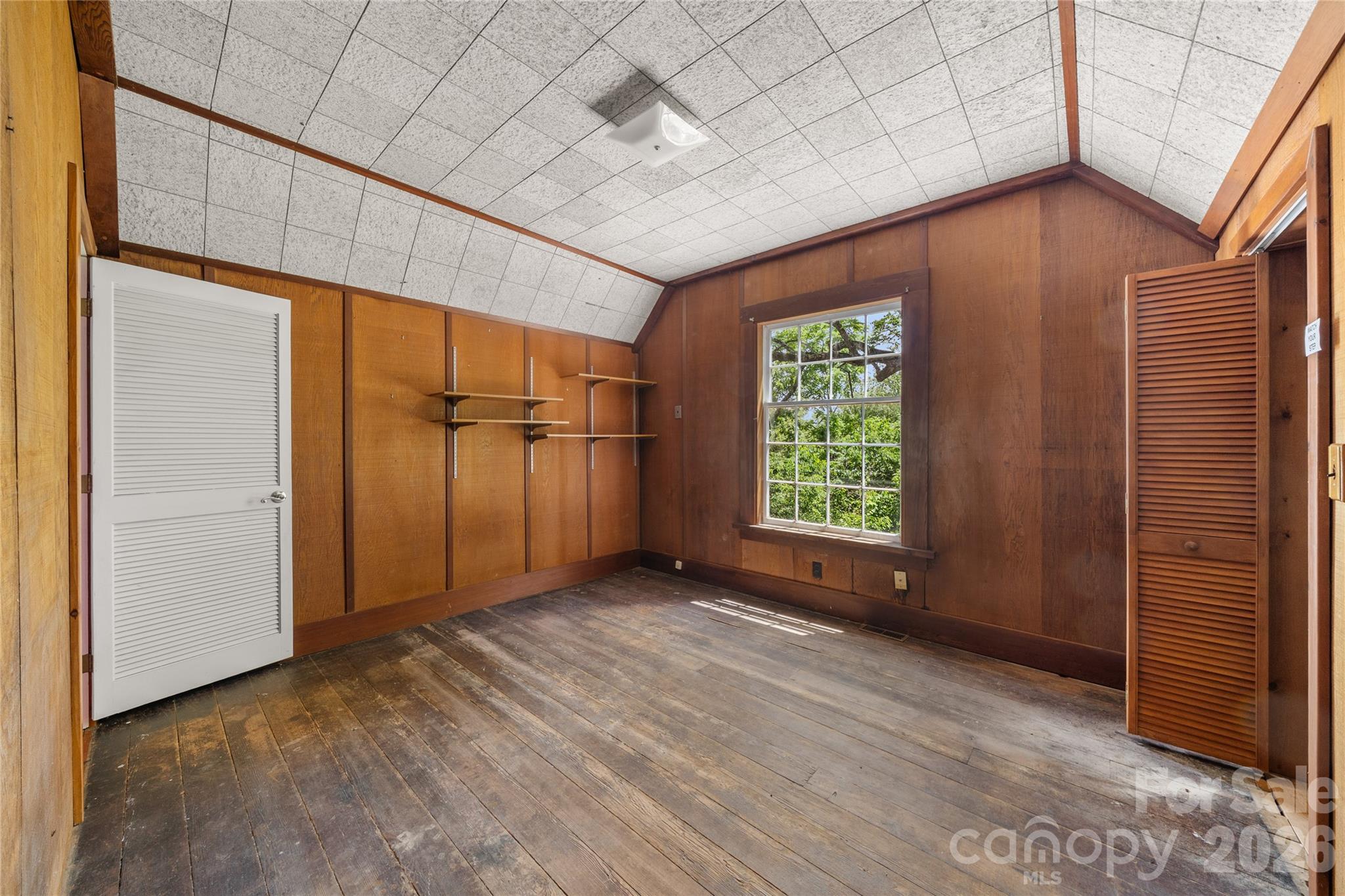 32 Delano Road Asheville, NC 28805 - Photo 30 of 47