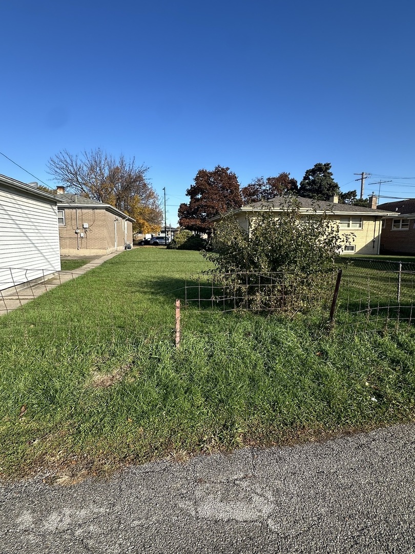 2917 East 130th Street Chicago, IL 60633 - Photo 3 of 3