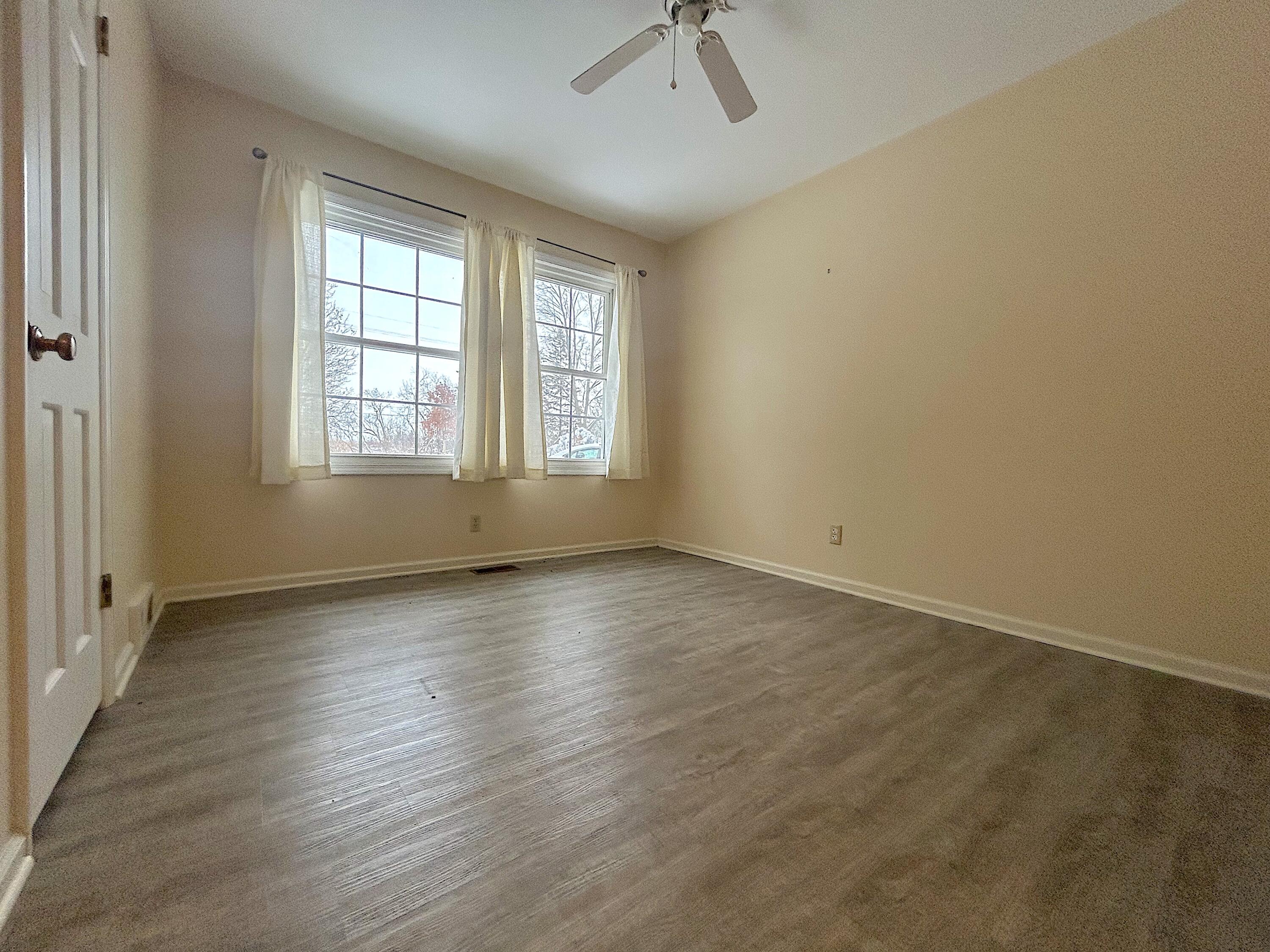 280 County Road B Fontana, WI 53125 - Photo 12 of 15 Bedroom 3