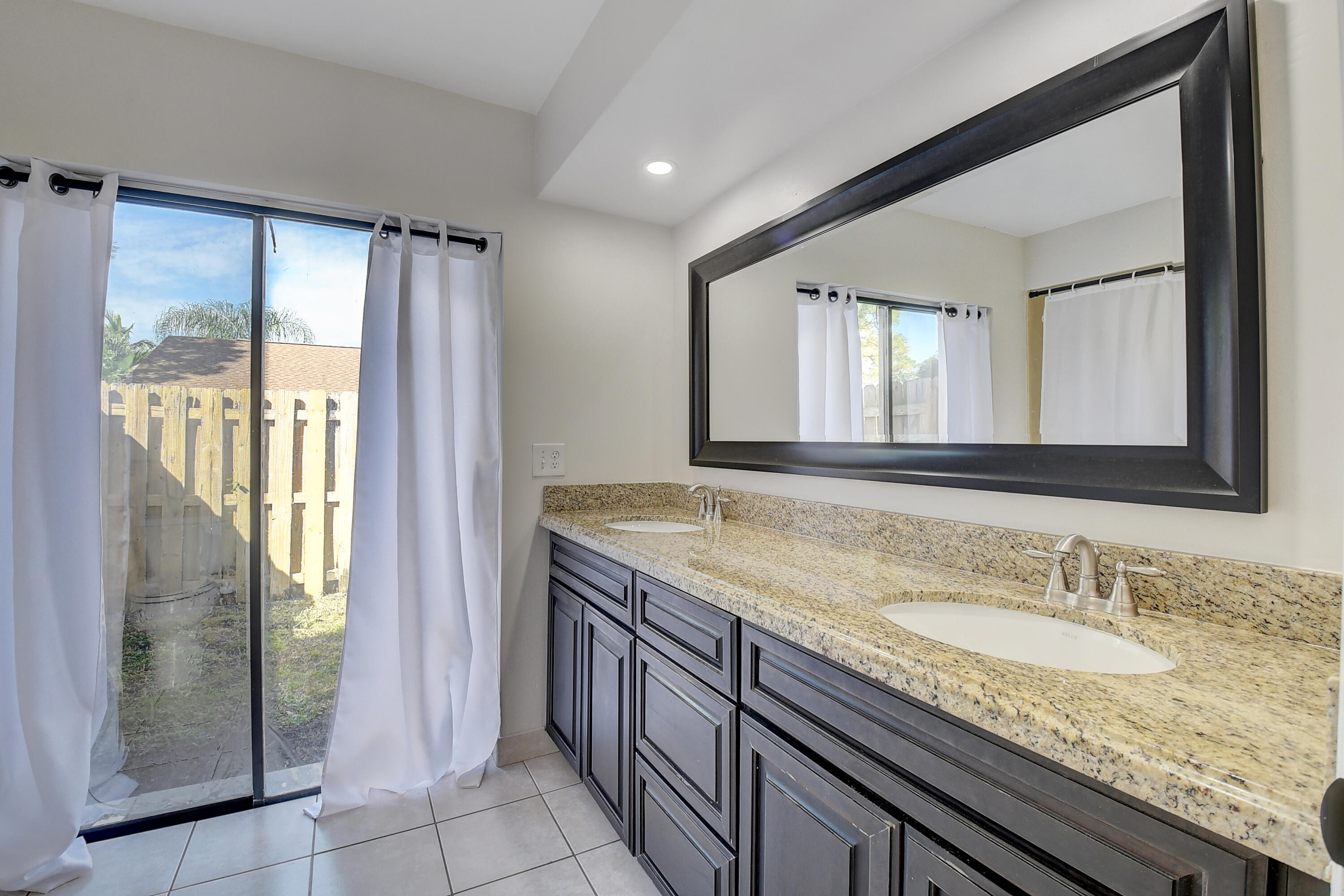 4217 Cedar Creek Road Boca Raton, FL 33487 - Photo 24 of 43 66_dsc_9330_1_2_3_4