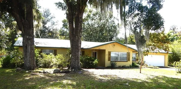 $1,175 | 3461 Northwest 35th Place, Gainesville, FL 32605