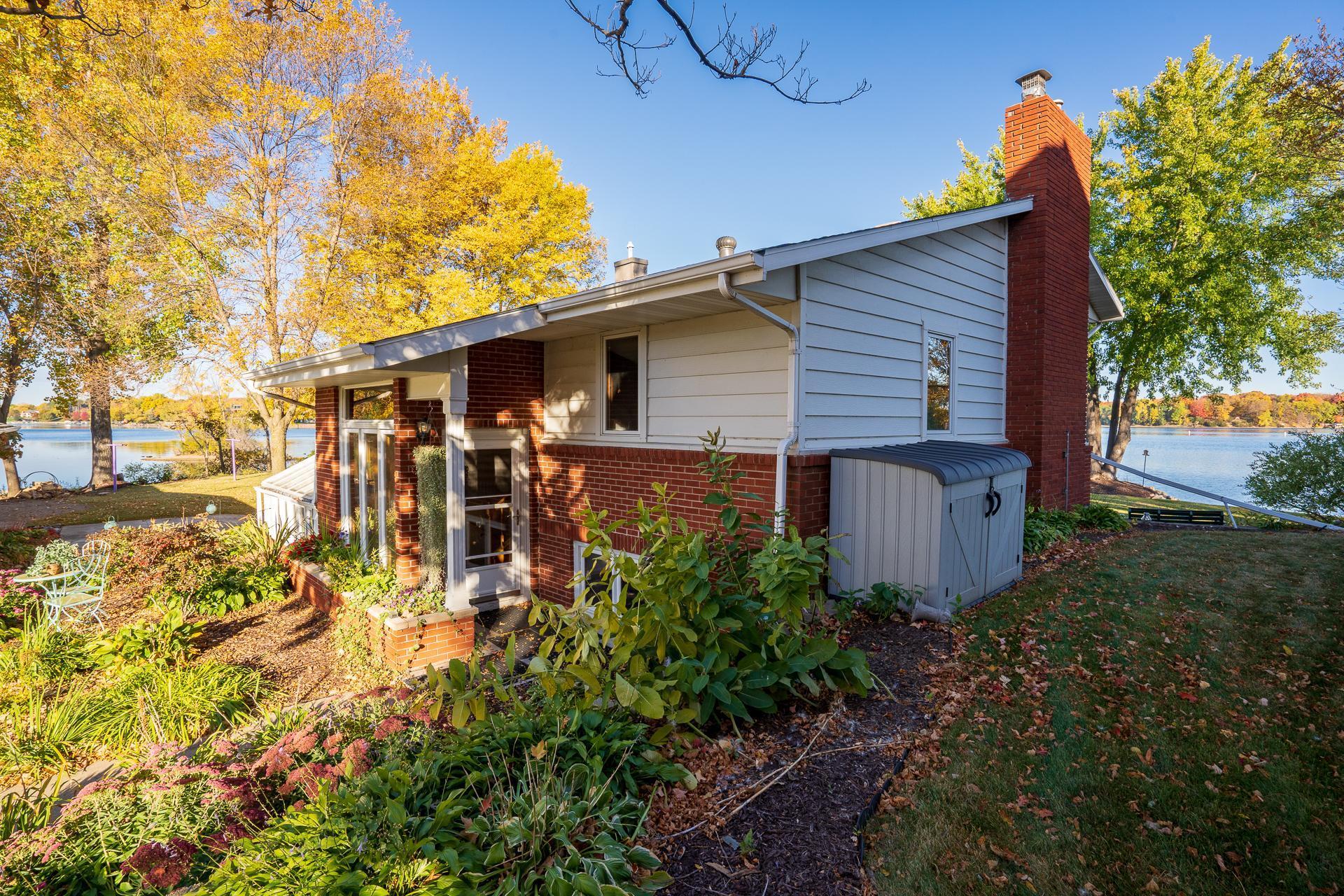 15305 Breezy Point Road Southeast Prior Lake, MN 55372 - Photo 14 of 71 Gallery Image 14