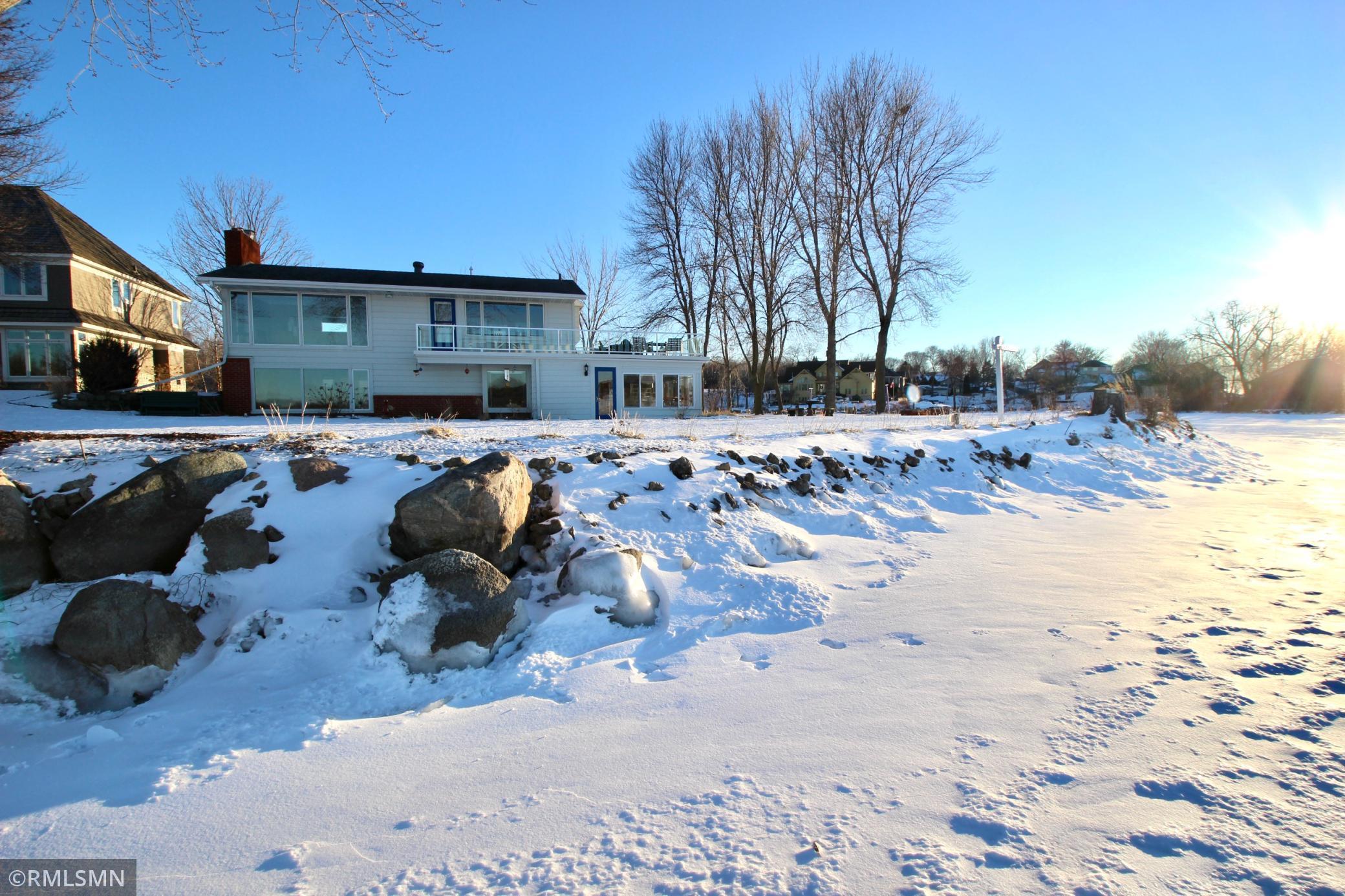 15305 Breezy Point Road Southeast Prior Lake, MN 55372 - Photo 3 of 71 Gallery Image 3