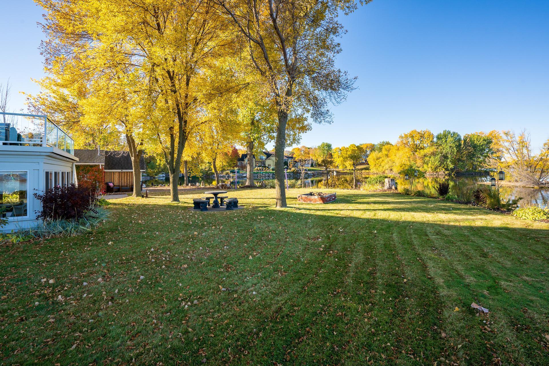 15305 Breezy Point Road Southeast Prior Lake, MN 55372 - Photo 21 of 71 Gallery Image 21