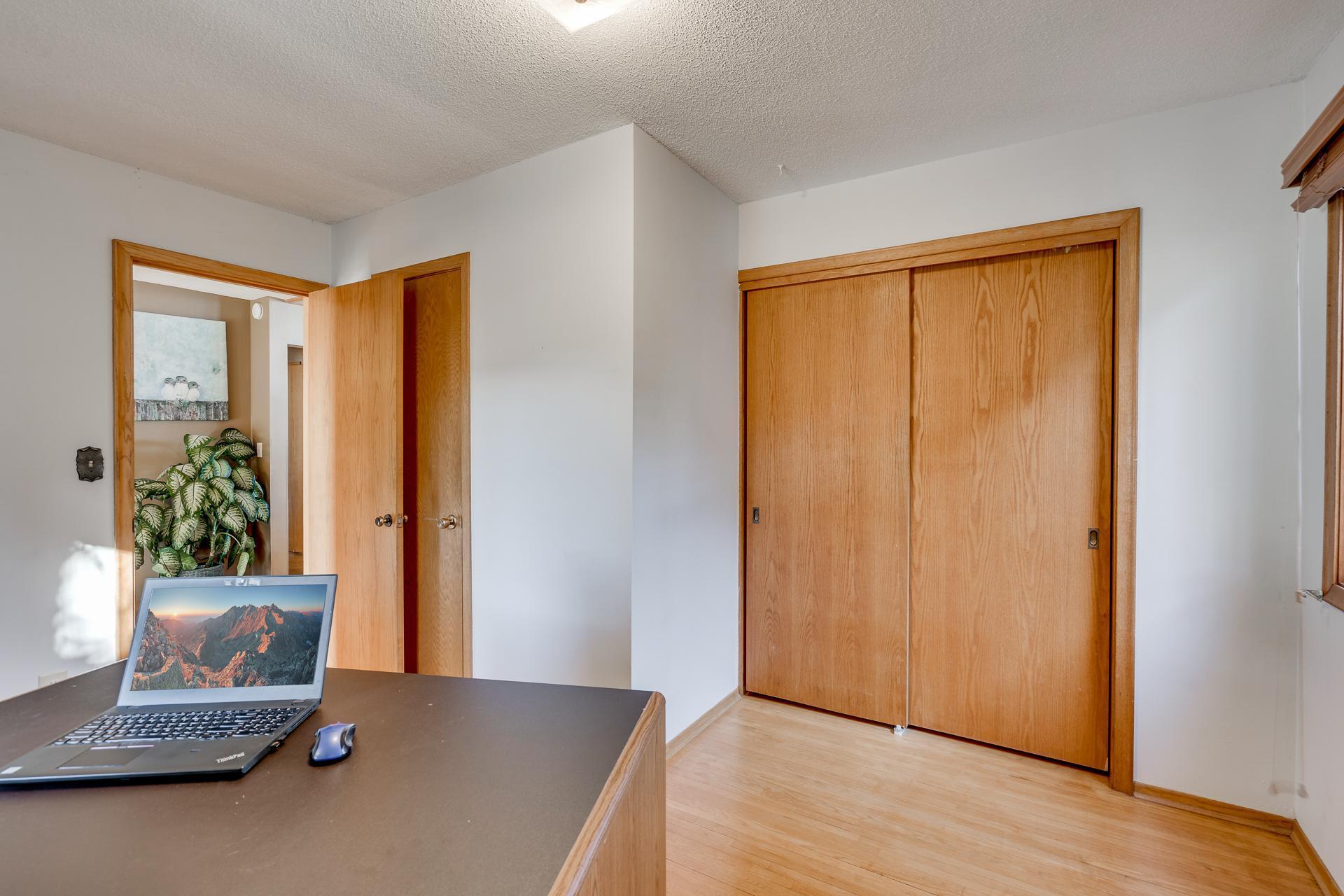 15305 Breezy Point Road Southeast Prior Lake, MN 55372 - Photo 53 of 71 Gallery Image 53