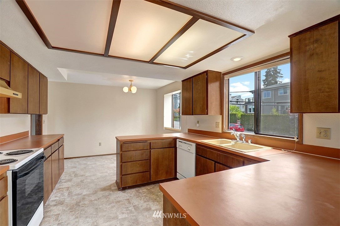 325 Walnut Street, Unit 101 Edmonds, WA 98020 - Photo 11 of 19 Gallery Image 11