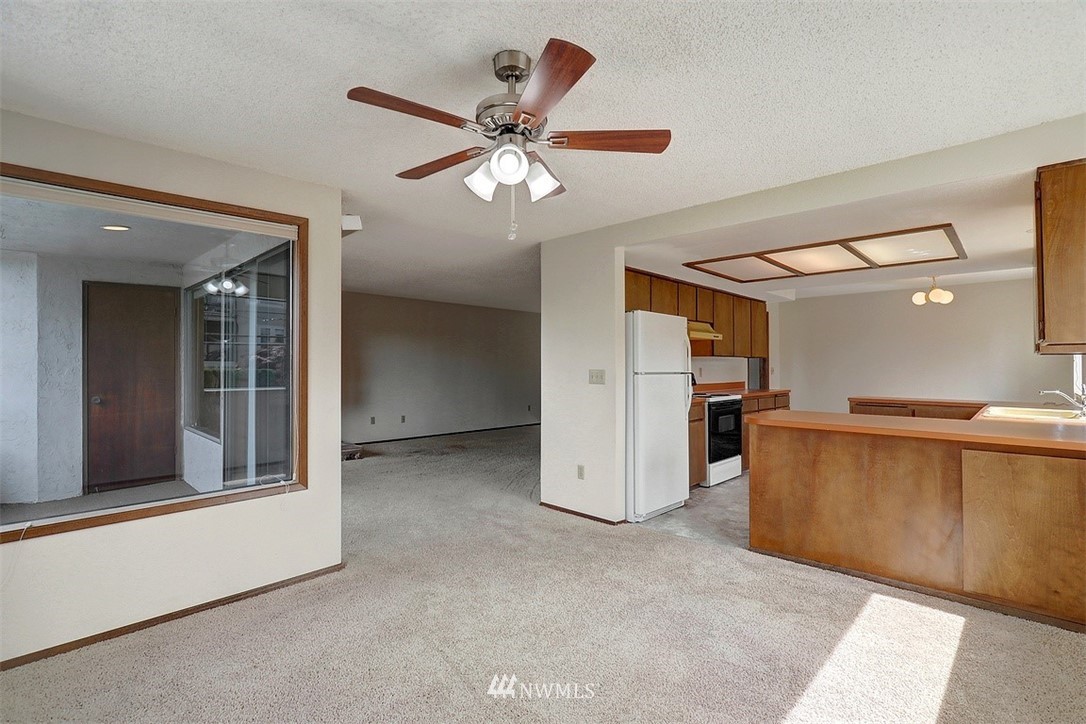 325 Walnut Street, Unit 101 Edmonds, WA 98020 - Photo 7 of 19 Gallery Image 7