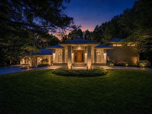 $1,250,000 | 1970 Red Hill Drive Northeast, Ada, MI 49301