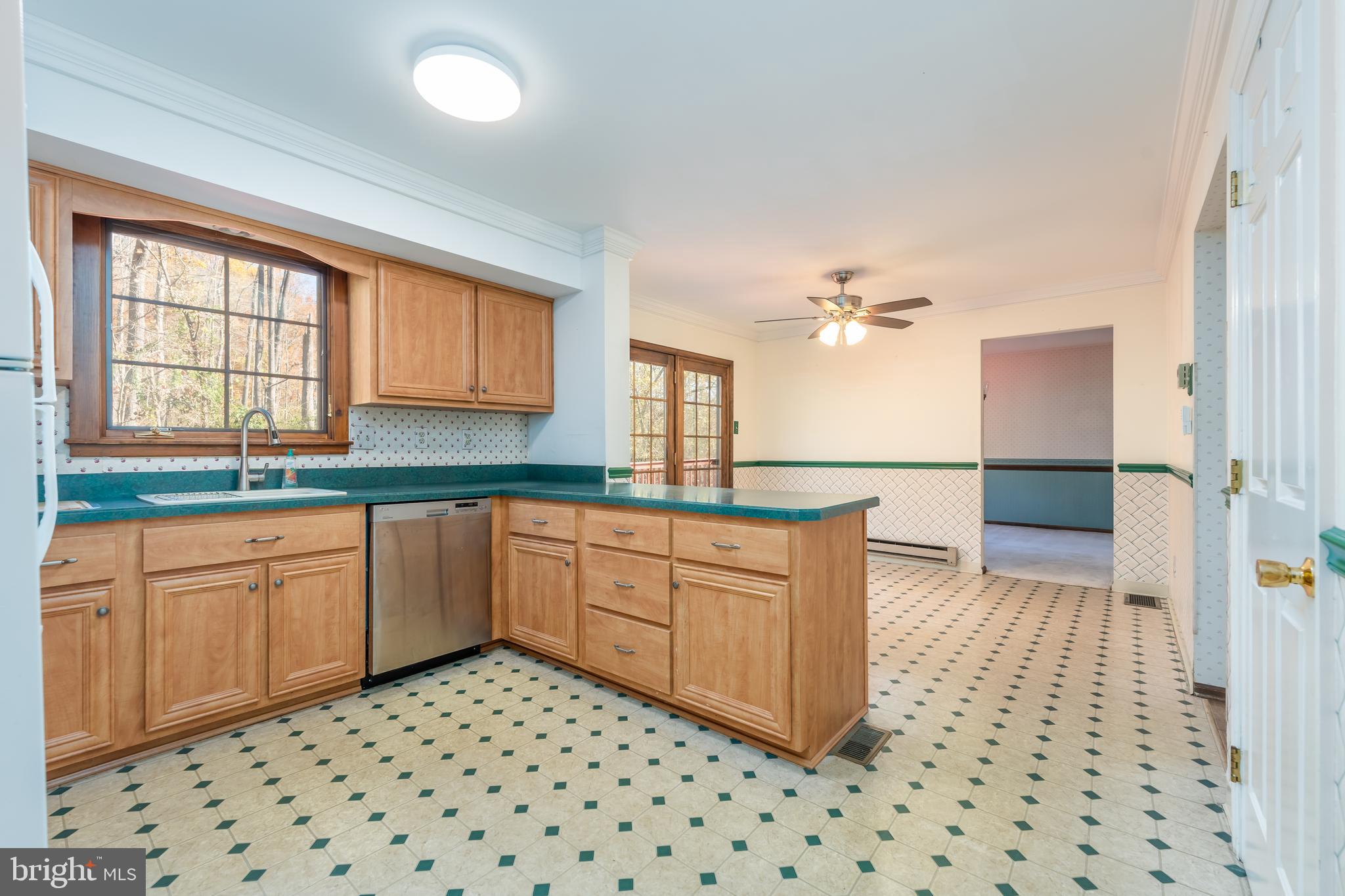 838 Kulp Road Perkiomenville, PA 18074 - Photo 12 of 55 Gallery Image 12