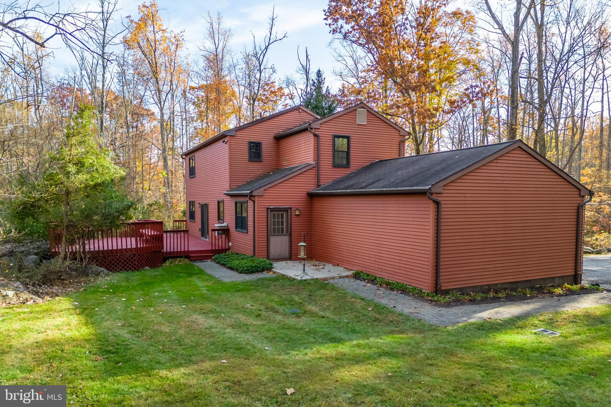 838 Kulp Road Perkiomenville, PA 18074 - Photo 6 of 55 Gallery Image 6
