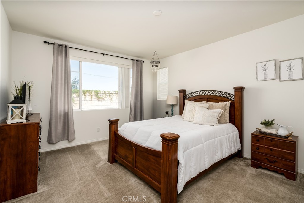 1919 Rodeo Drive Hemet, CA 92545 - Photo 15 of 24