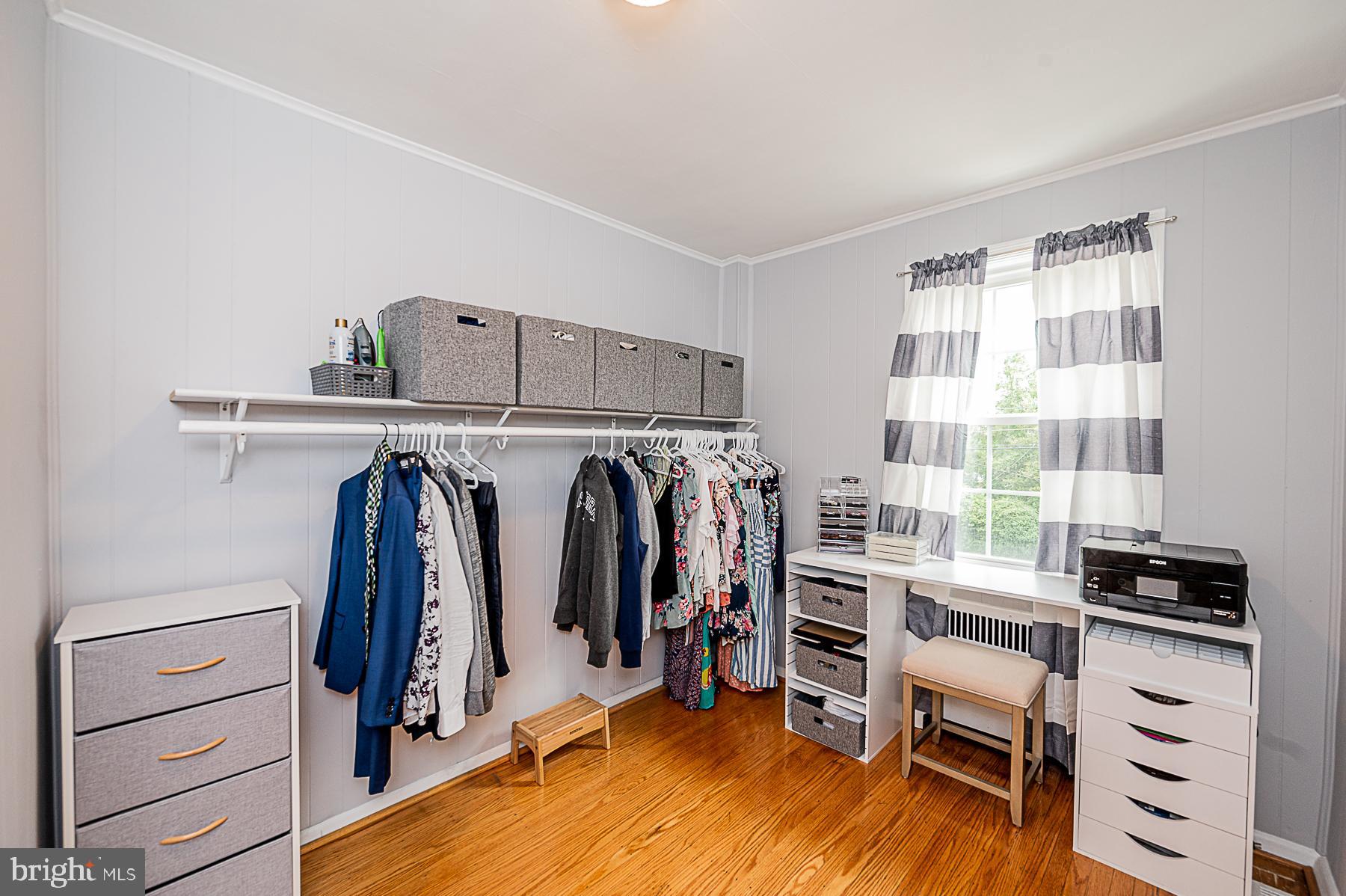 706 Braeside Road Baltimore, MD 21229 - Photo 21 of 28 Bedroom 3