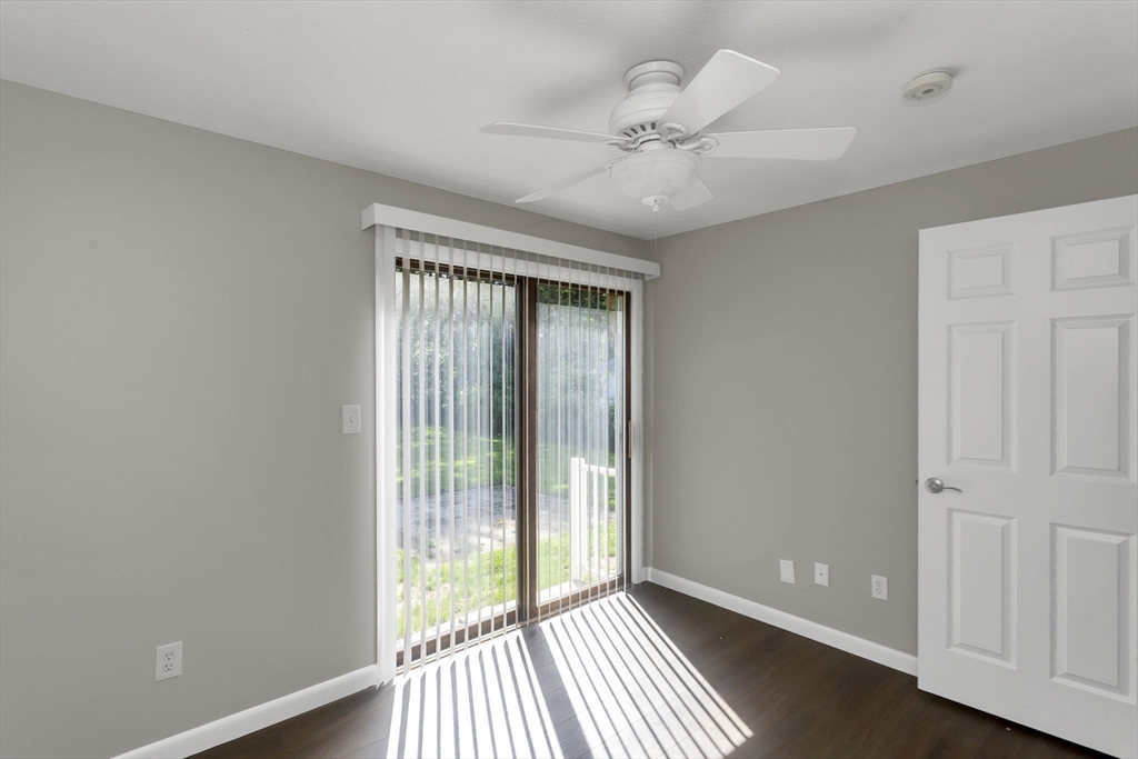 105 Mazarin Street Springfield, MA 01151 - Photo 14 of 25