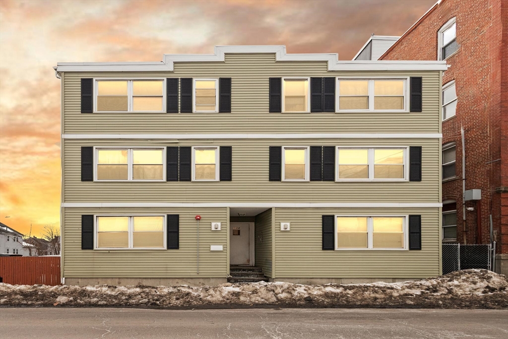 138 Franklin Street Lynn, MA 01902 - Photo 1 of 13 a front view of a house
